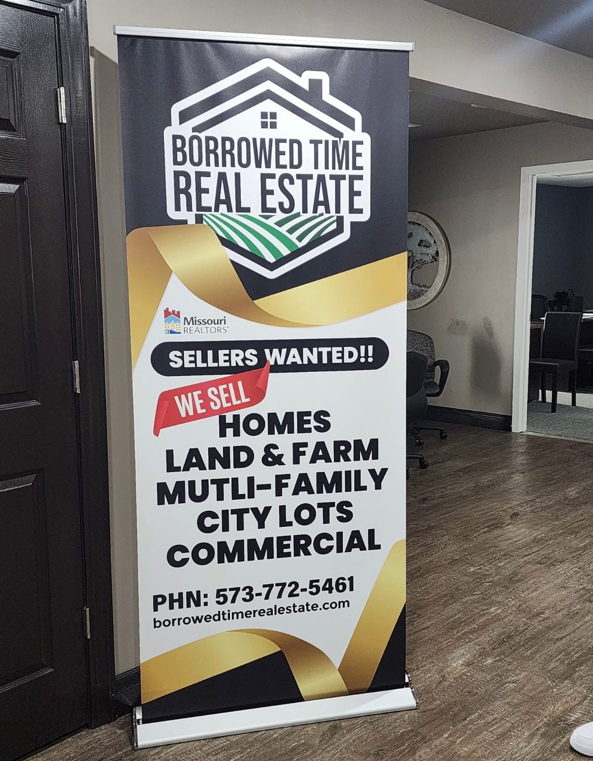 34" Premium Retractable Banner